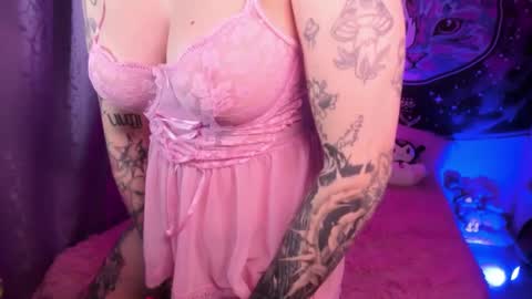 daryimiau online show from 12/22/24, 09:33