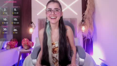 Snapshot of dasha_rodriguez chatting on 05/13/26, 02:25 dasha_rodriguez online show from 05/13/26, 02:25