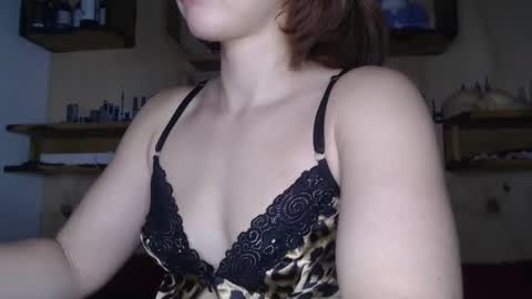 Dafne online show from 10/11/25, 05:55