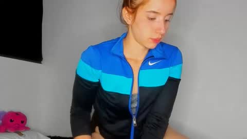 Dafne online show from 03/19/26, 01:53