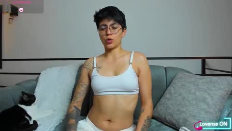 Dass Roman online show from 09/23/25, 09:40