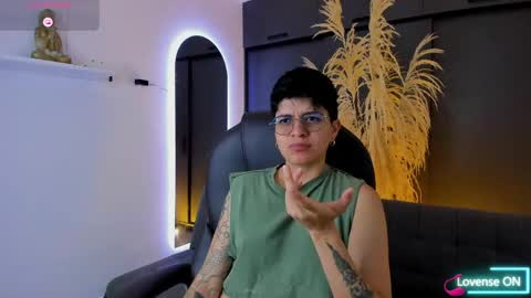 Snapshot of dass_roman chatting on 04/21/26, 07:50 Dass Roman online show from 04/21/26, 07:50