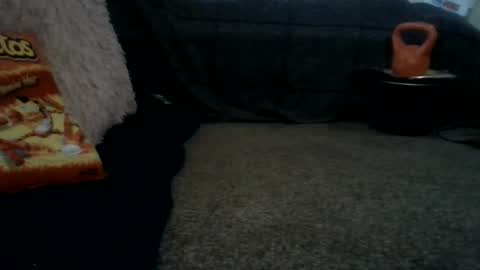 Daszler online show from 12/22/24, 10:25