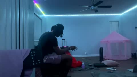 LushLavish online show from 03/03/25, 09:33