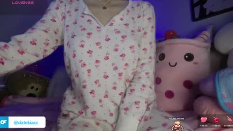 Kiara  online show from 12/28/24, 06:39