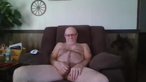 dave571960 online show from 01/22/25, 08:28