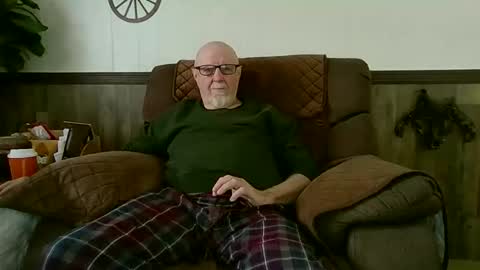 dave571960 online show from 04/02/26, 01:09