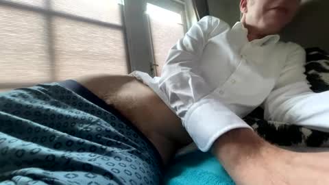 dave76b online show from 02/06/25, 03:31