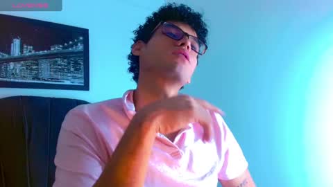 Snapshot of dave_20cm_ chatting on 01/17/25, 07:38 dave_20cm_ online show from 01/17/25, 07:38