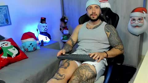 DAVE MAX online show from 11/29/25, 02:47