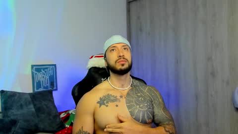 DAVE MAX online show from 12/01/25, 10:31