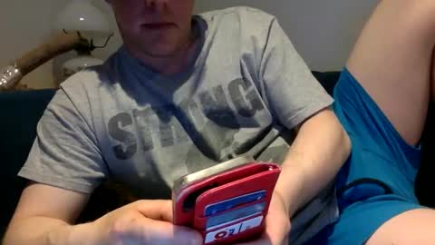 Snapshot of daveb709709709 chatting on 05/17/26, 01:58 daveb709709709 online show from 05/17/26, 01:58