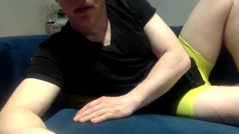 Snapshot of daveb709709709 chatting on 05/25/26, 01:44 daveb709709709 online show from 05/25/26, 01:44