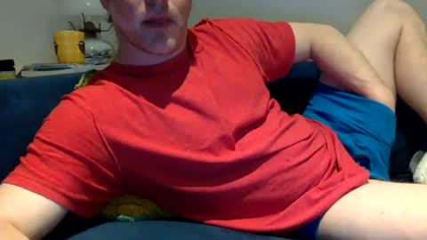 Snapshot of daveb709709709 chatting on 06/13/26, 02:20 daveb709709709 online show from 06/13/26, 02:20