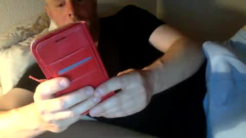 Snapshot of daveb709709709 chatting on 06/30/26, 10:22 daveb709709709 online show from 06/30/26, 10:22