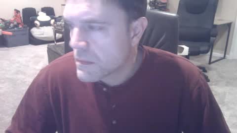 Snapshot of daved14u chatting on 12/09/24, 06:12 daved14u online show from 12/09/24, 06:12