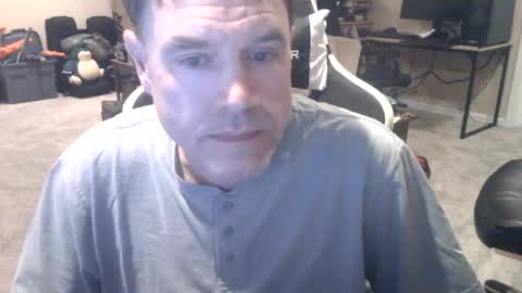 Snapshot of daved14u chatting on 07/19/26, 06:39 daved14u online show from 07/19/26, 06:39