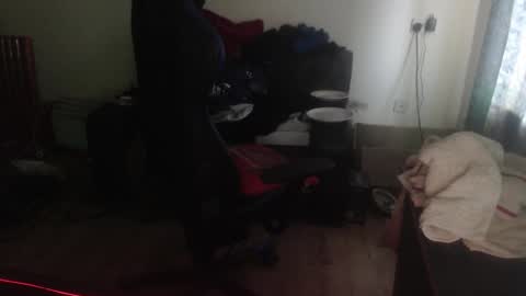 dave online show from 12/16/25, 09:03