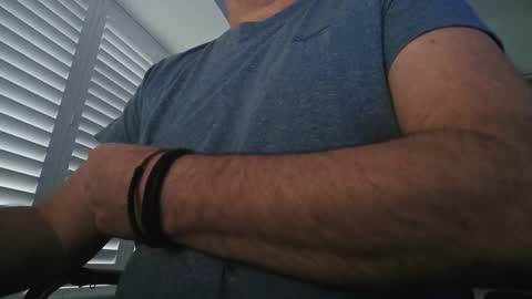 davesu12345 online show from 02/24/26, 07:39