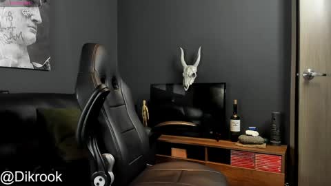 Snapshot of davevilboy chatting on 01/15/25, 09:35 Daves online show from 01/15/25, 09:35