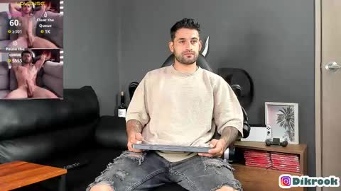 Snapshot of davevilboy chatting on 03/11/25, 12:06 Daves online show from 03/11/25, 12:06