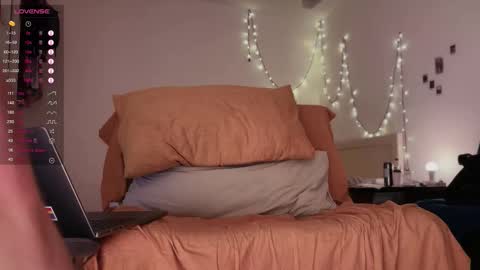 Davey online show from 01/08/26, 06:32