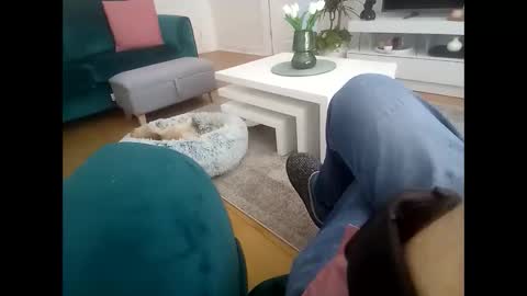 davf76 online show from 04/14/26, 10:21