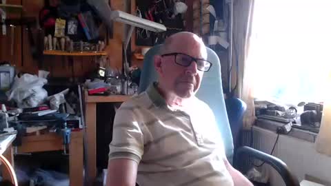 Snapshot of david89853 chatting on 06/28/26, 06:58 David online show from 06/28/26, 06:58