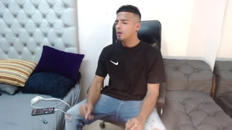 david_bandercock online show from 12/29/24, 03:00