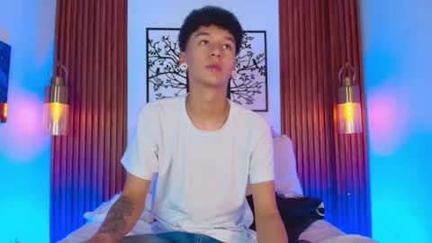 Snapshot of david_banks_ chatting on 02/02/26, 12:37 David online show from 02/02/26, 12:37