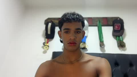 Snapshot of david_hot44 chatting on 06/02/26, 05:09 david_hot44 online show from 06/02/26, 05:09
