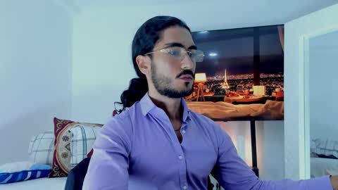 Hey im David that loves to explore and speak their fantasies. Very open talktative and nice. Feel free to chat with me online show from 01/17/26, 02:27