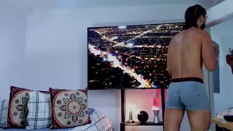 Hey im David that loves to explore and speak their fantasies. Very open talktative and nice. Feel free to chat with me online show from 02/18/26, 12:01