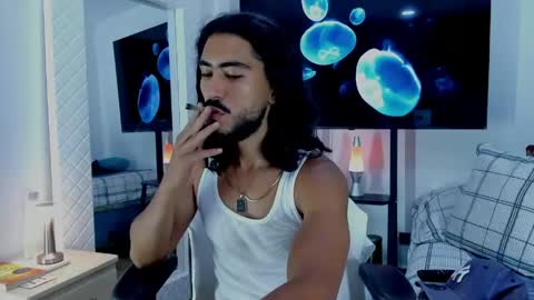 Snapshot of david_johnson372 chatting on 05/03/26, 11:44 Hey im David that loves to explore and speak their fantasies. Very open talktative and nice. Feel free to chat with me online show from 05/03/26, 11:44