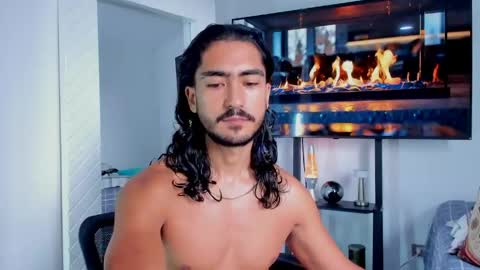 Snapshot of david_johnson372 chatting on 05/29/26, 12:36 Hey im David that loves to explore and speak their fantasies. Very open talktative and nice. Feel free to chat with me online show from 05/29/26, 12:36