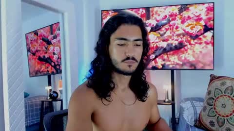 Snapshot of david_johnson372 chatting on 06/21/26, 09:56 Hey im David that loves to explore and speak their fantasies. Very open talktative and nice. Feel free to chat with me online show from 06/21/26, 09:56