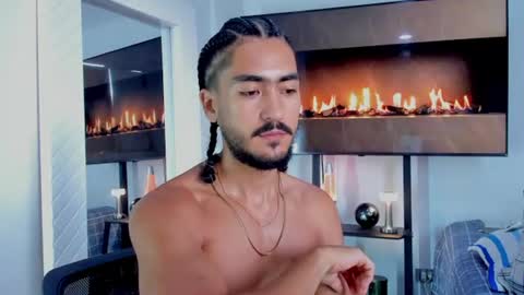 Snapshot of david_johnson372 chatting on 07/02/26, 11:27 Hey im David that loves to explore and speak their fantasies. Very open talktative and nice. Feel free to chat with me online show from 07/02/26, 11:27