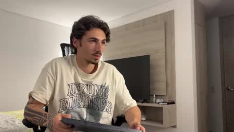 David online show from 07/02/26, 11:44