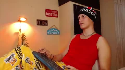 David Neill online show from 01/09/25, 03:47