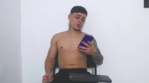 luis online show from 09/14/25, 03:27