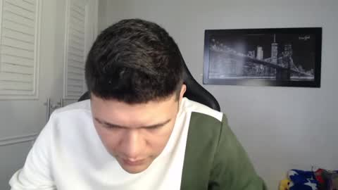 Snapshot of david_smit_ chatting on 01/05/25, 04:38 david smit online show from 01/05/25, 04:38