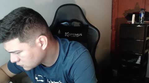 Snapshot of david_smit_ chatting on 01/13/26, 12:16 david smit online show from 01/13/26, 12:16