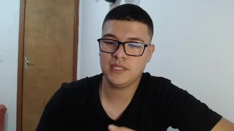 Snapshot of david_smit_ chatting on 05/16/26, 02:19 david smit online show from 05/16/26, 02:19