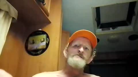 Snapshot of davidlennyd517399 chatting on 02/01/25, 06:29 David Doyle online show from 02/01/25, 06:29