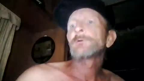 Snapshot of davidlennyd517399 chatting on 03/06/25, 03:45 David Doyle online show from 03/06/25, 03:45