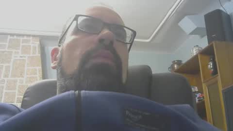 davidmax245 online show from 02/26/25, 08:00