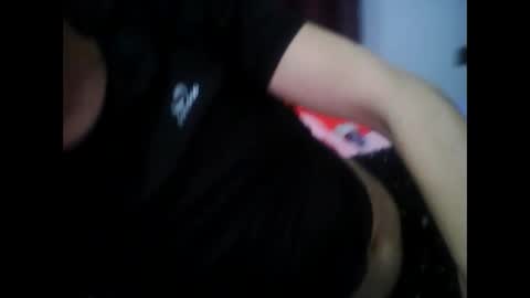 Snapshot of davidsuizo chatting on 04/03/26, 05:49 SUIZO online show from 04/03/26, 05:49