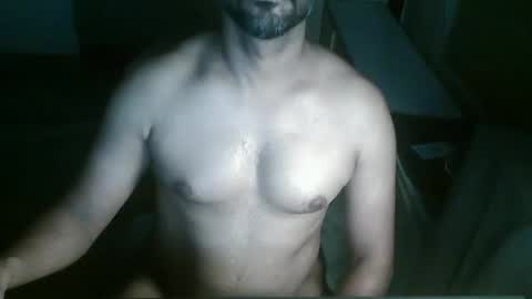 Snapshot of davidtroy26 chatting on 01/15/26, 08:34 davidtroy26 online show from 01/15/26, 08:34