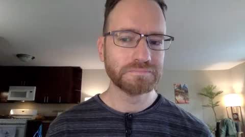 Snapshot of davidwilcox1982 chatting on 01/16/26, 04:11 Dave online show from 01/16/26, 04:11