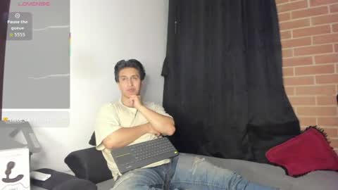 Snapshot of davidx_x21 chatting on 06/27/26, 07:57 davidx_x21 online show from 06/27/26, 07:57